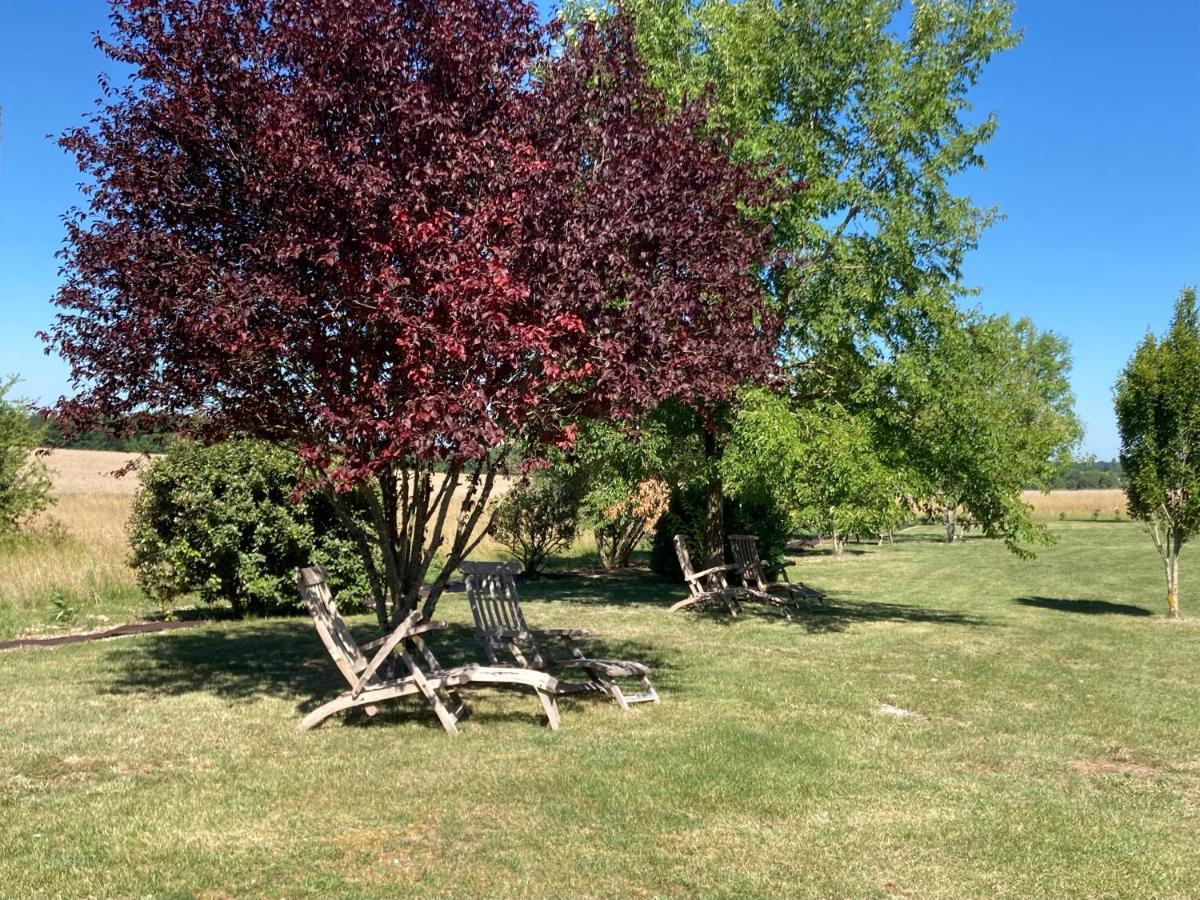 Le Murmure Des Fees Issigeac Buitenkant foto
