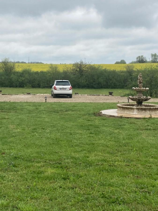 Le Murmure Des Fees Issigeac Buitenkant foto